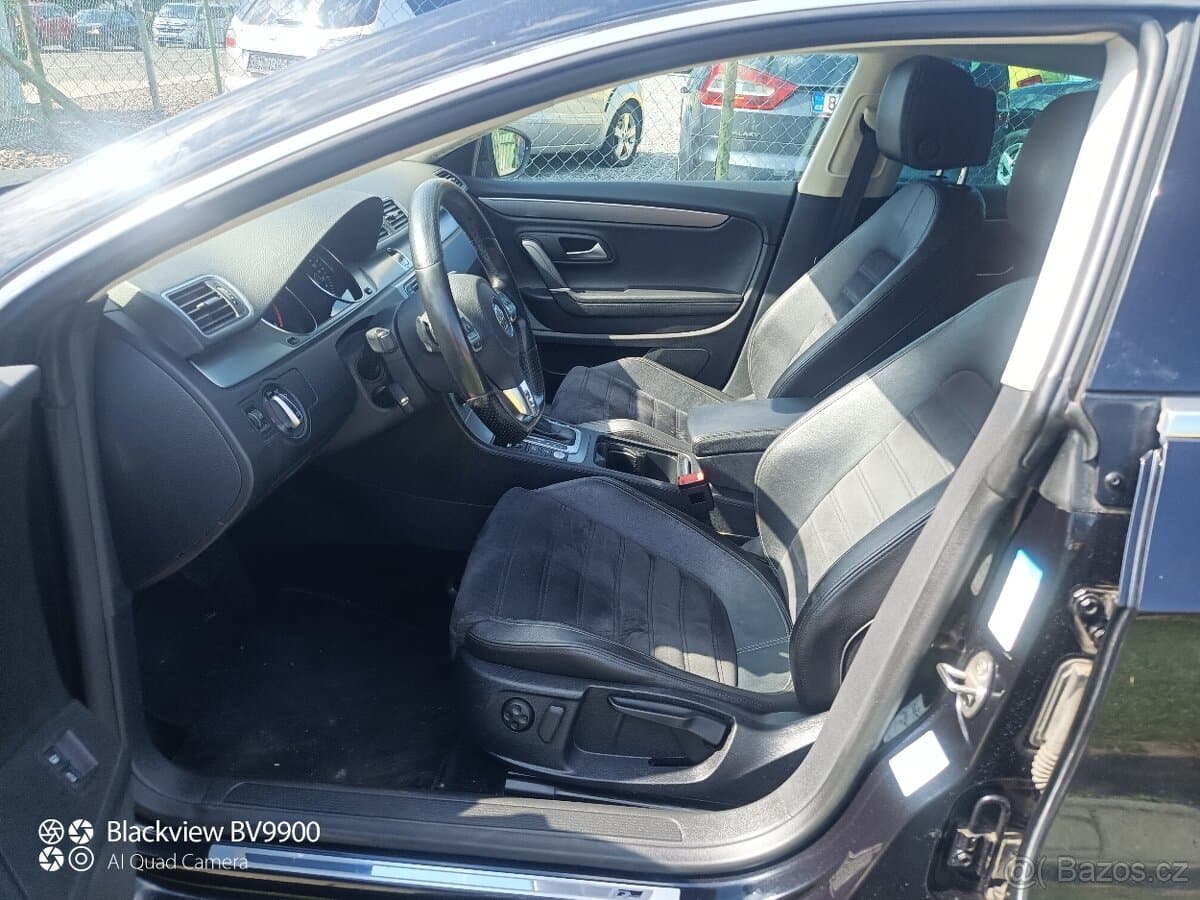 2015 Volkswagen PASSAT CC - 11