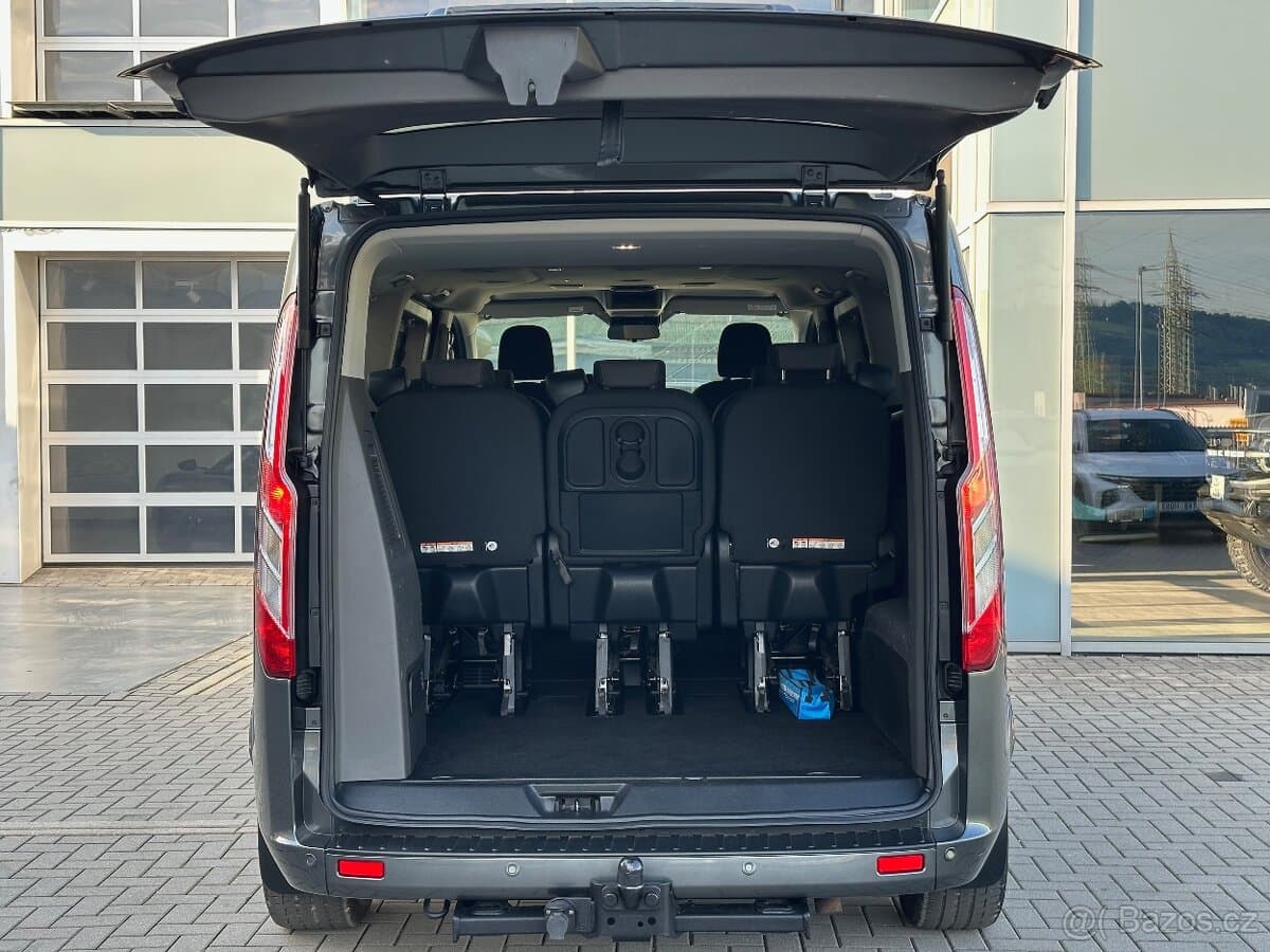2019 Ford TOURNEO - 11