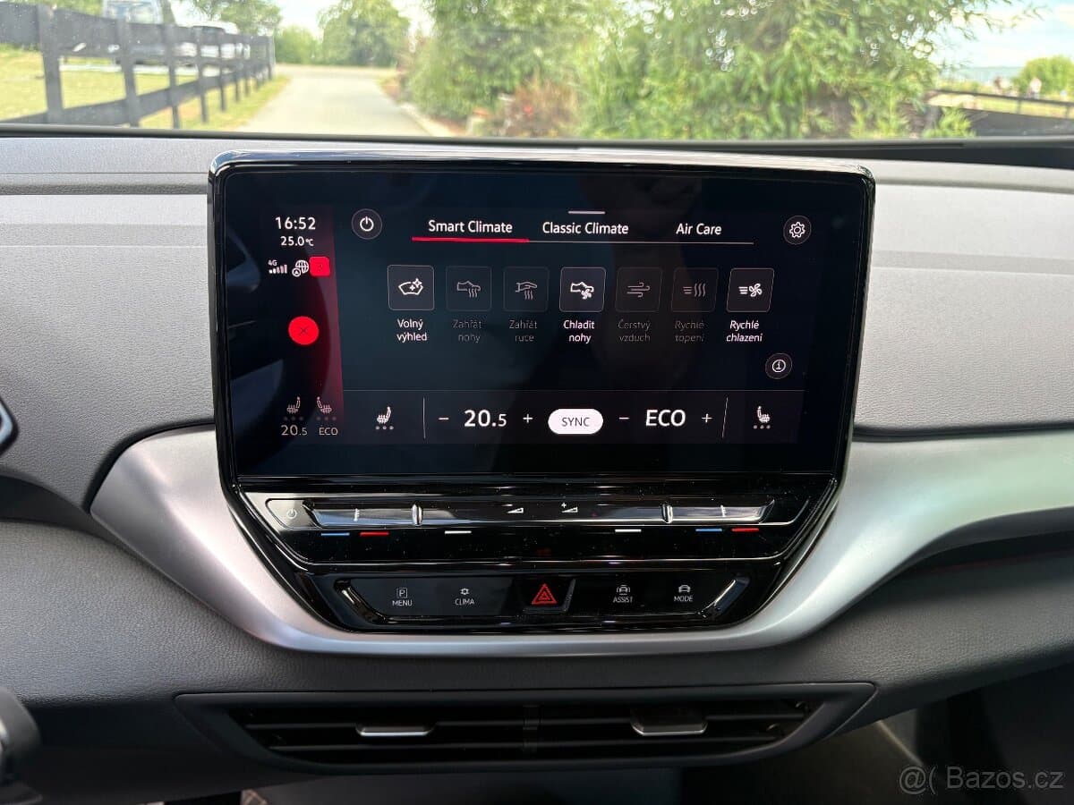 2021 Volkswagen ID.4 - 11