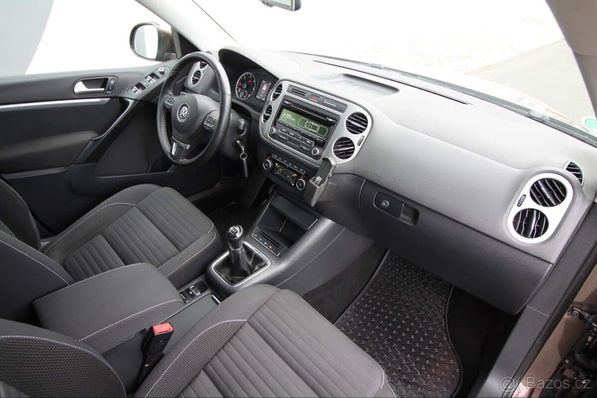 2014 Volkswagen TIGUAN - 11