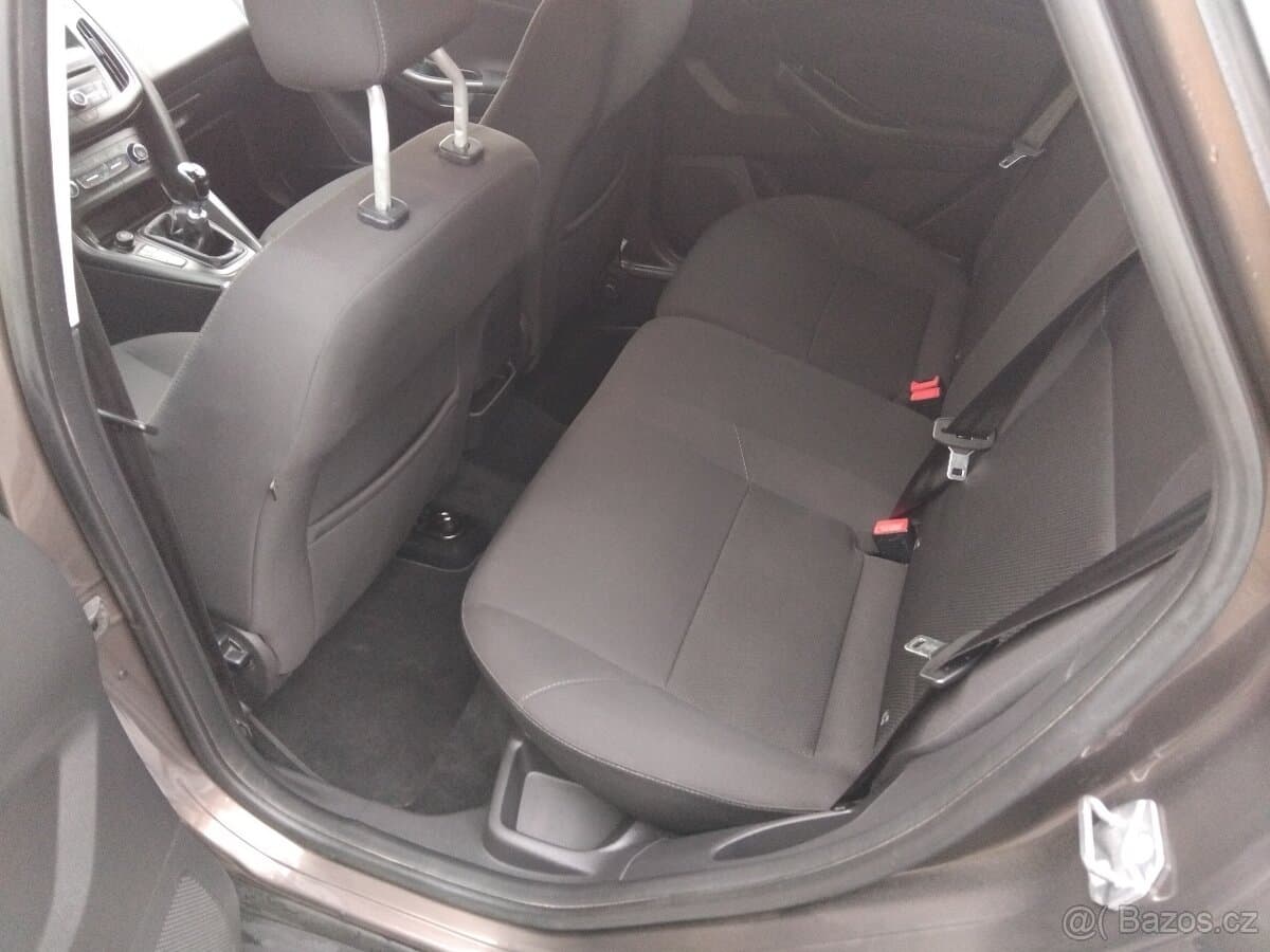 2018 Ford FOCUS - 11