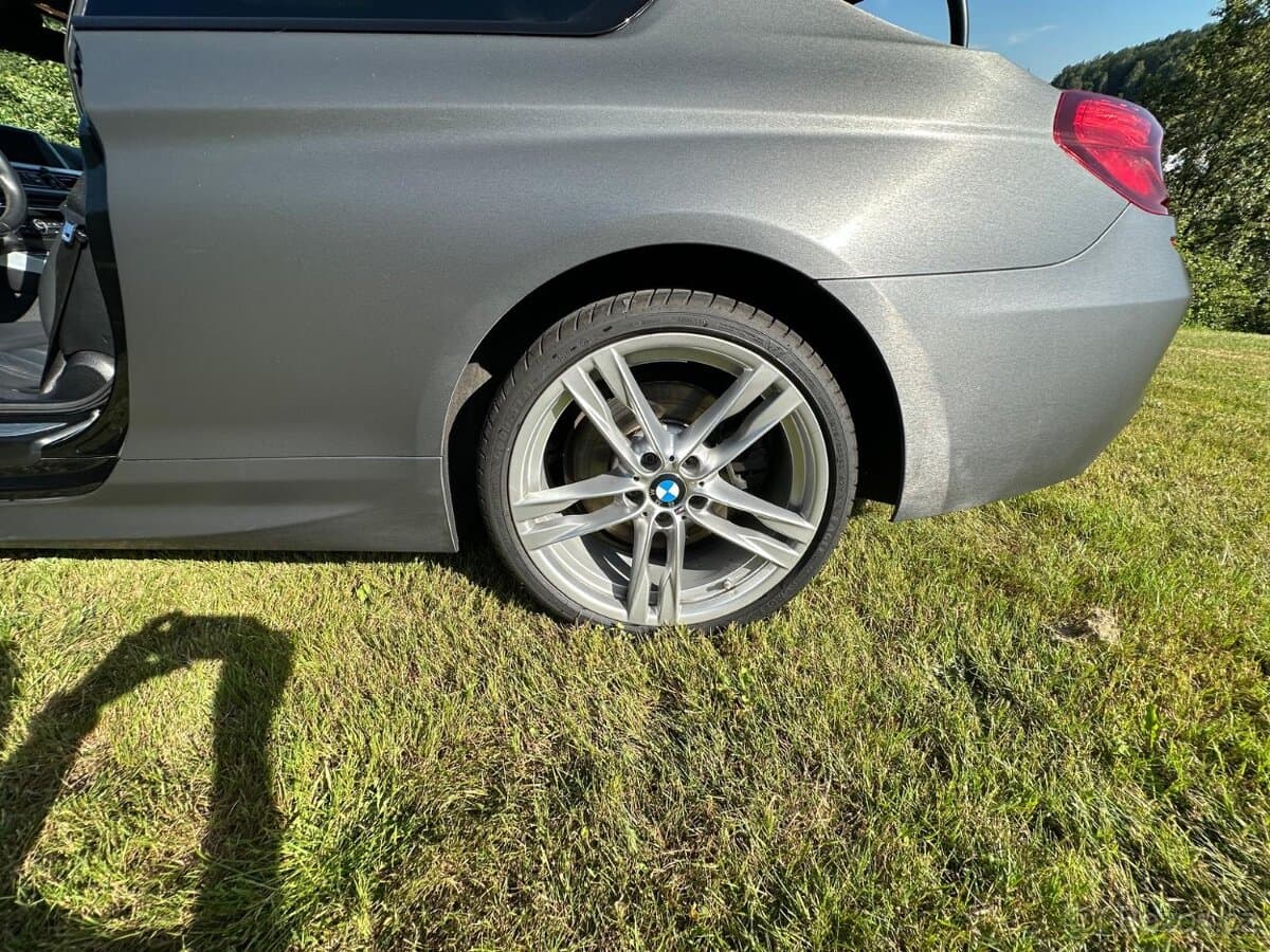 2011 BMW iX - 11