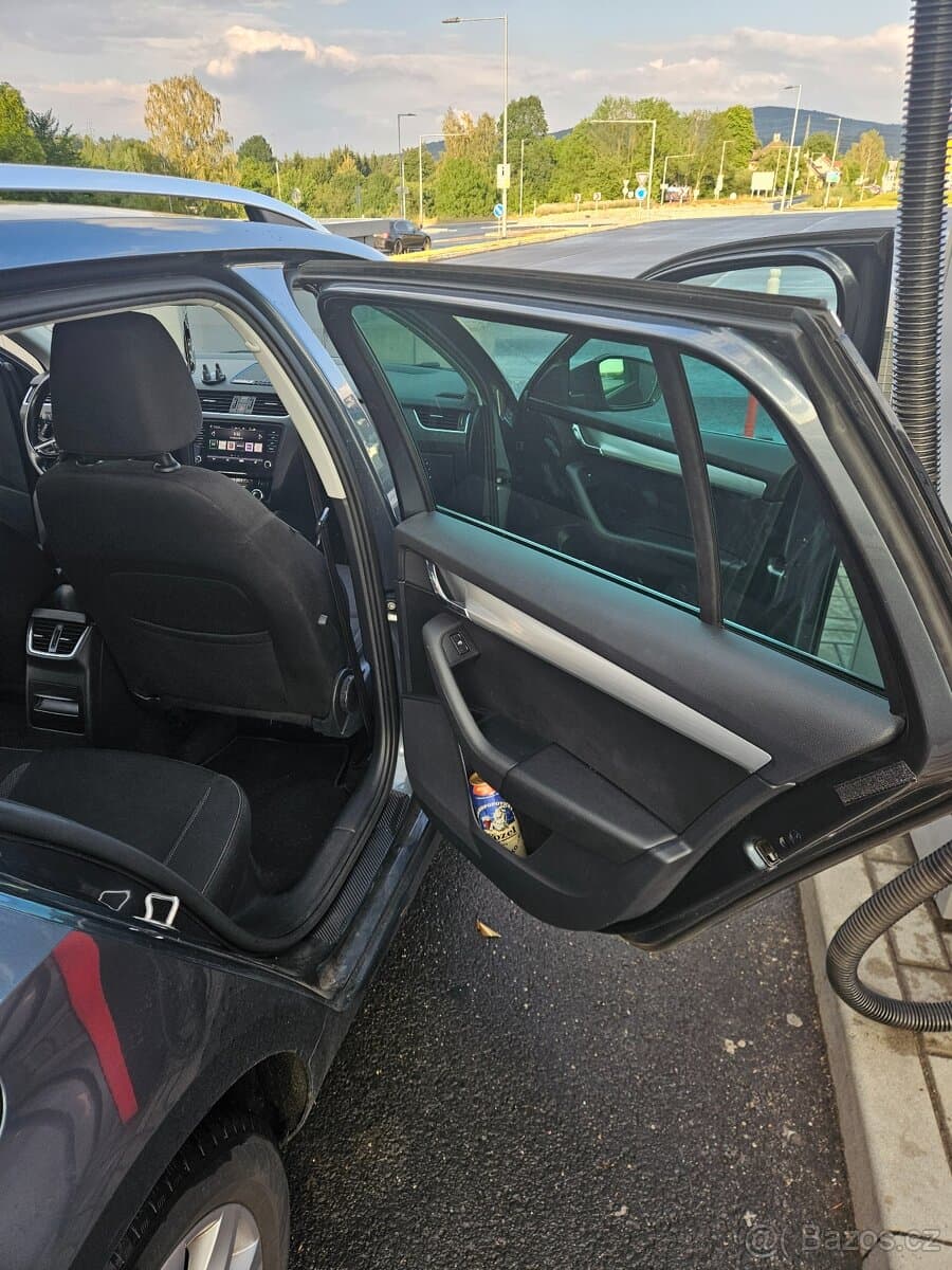 2019 Škoda OCTAVIA - 11
