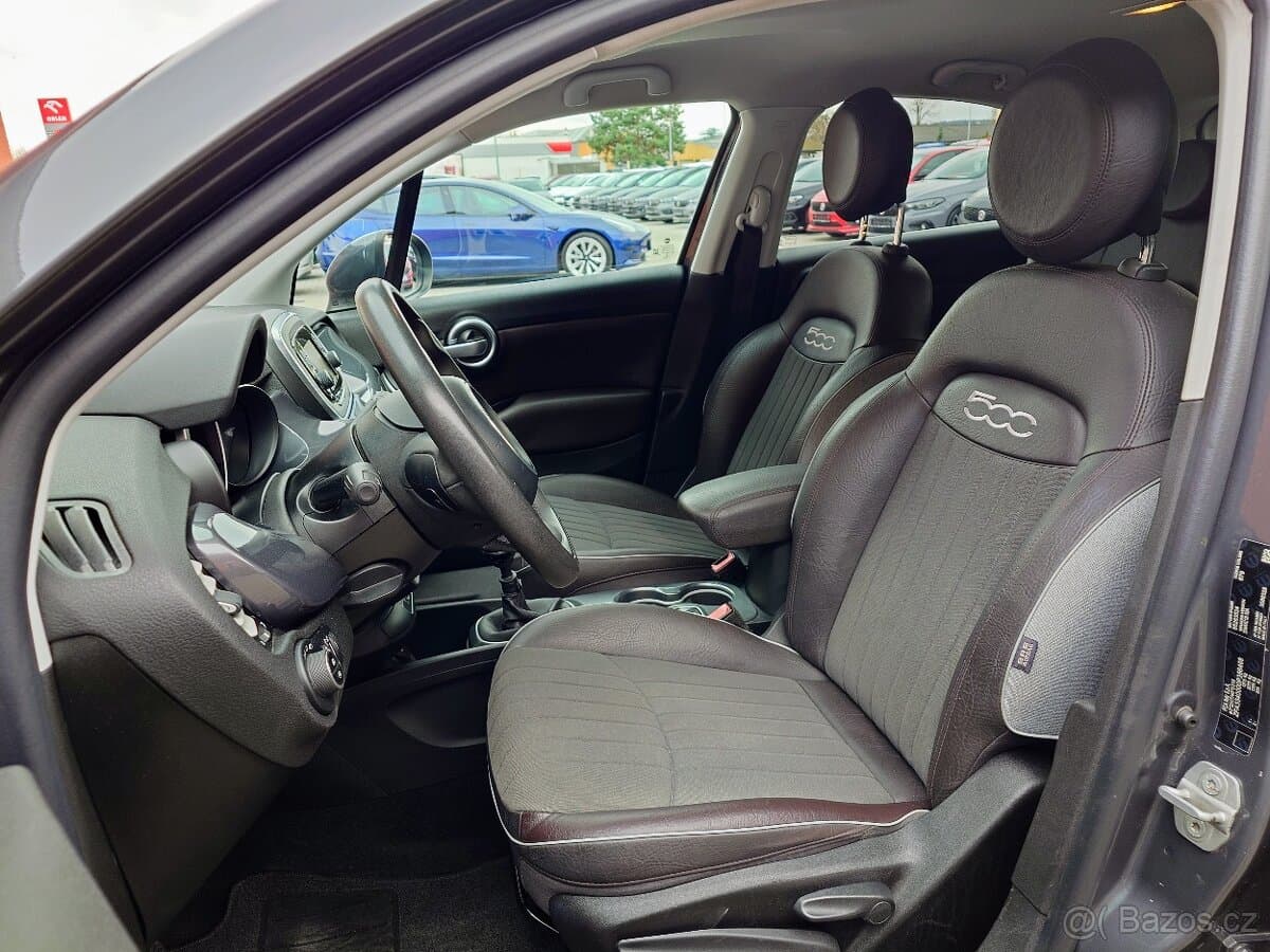 2015 Fiat 500X - 11