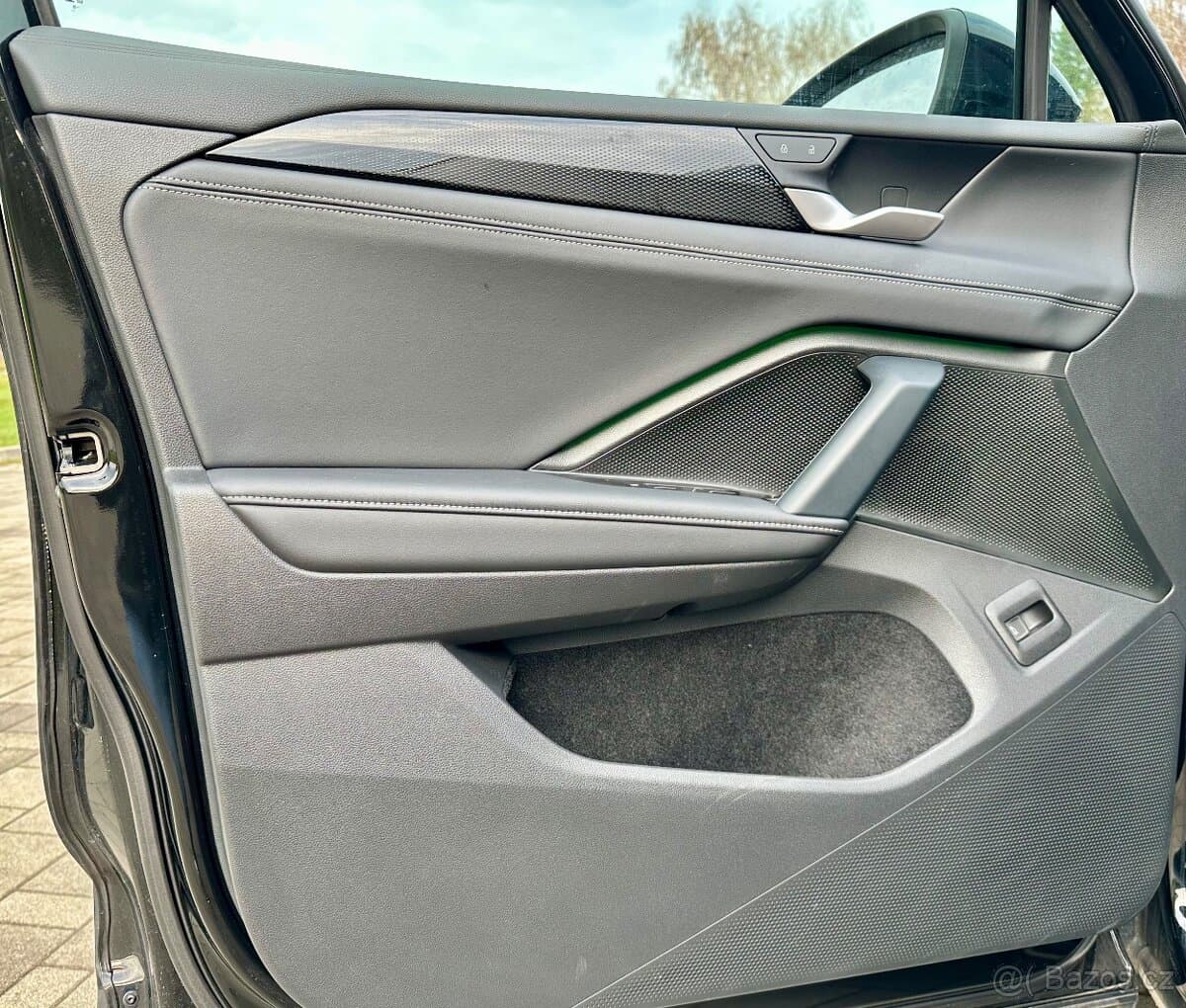 2025 Volkswagen TIGUAN - 11