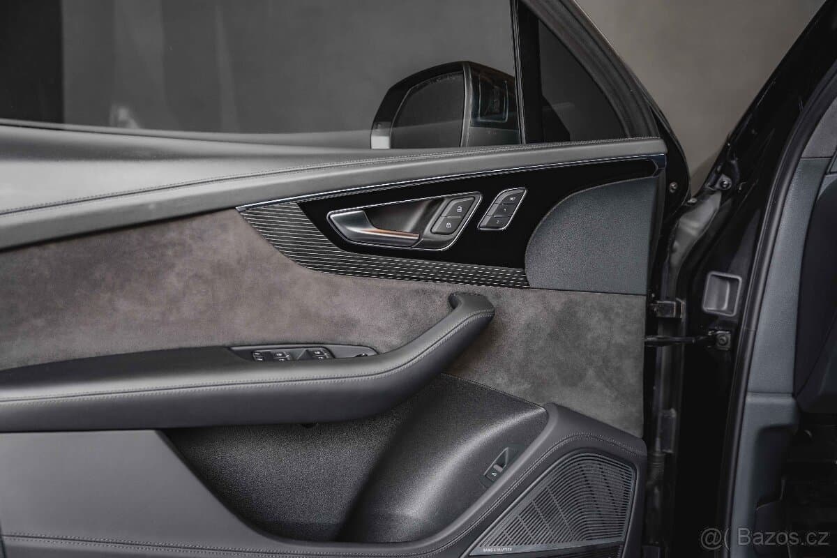 2018 Audi SQ7 - 11