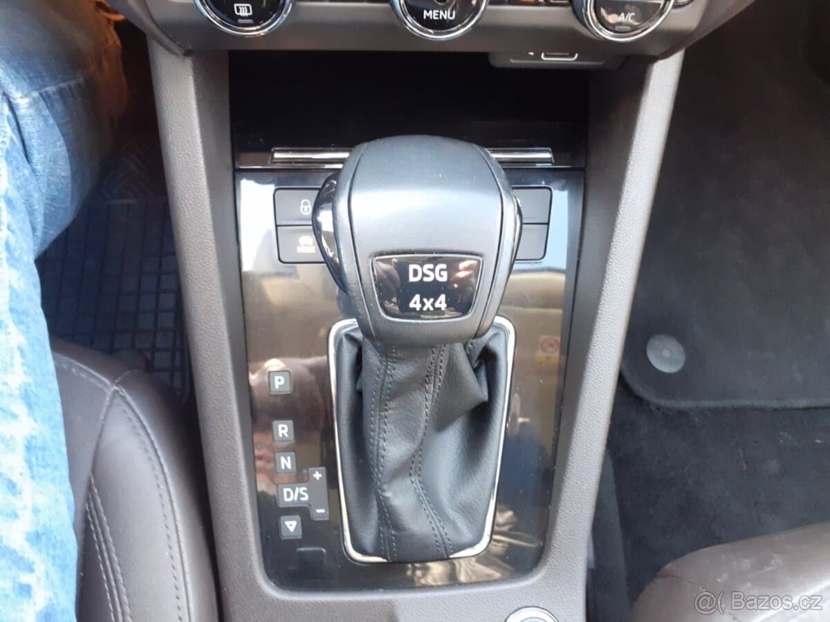 2018 Škoda OCTAVIA - 11