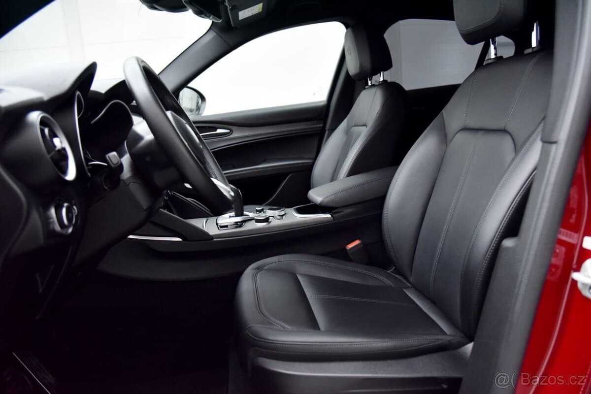 2023 Alfa Romeo STELVIO - 11