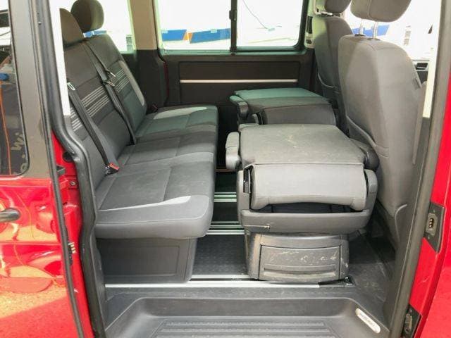 2014 Volkswagen MULTIVAN - 11