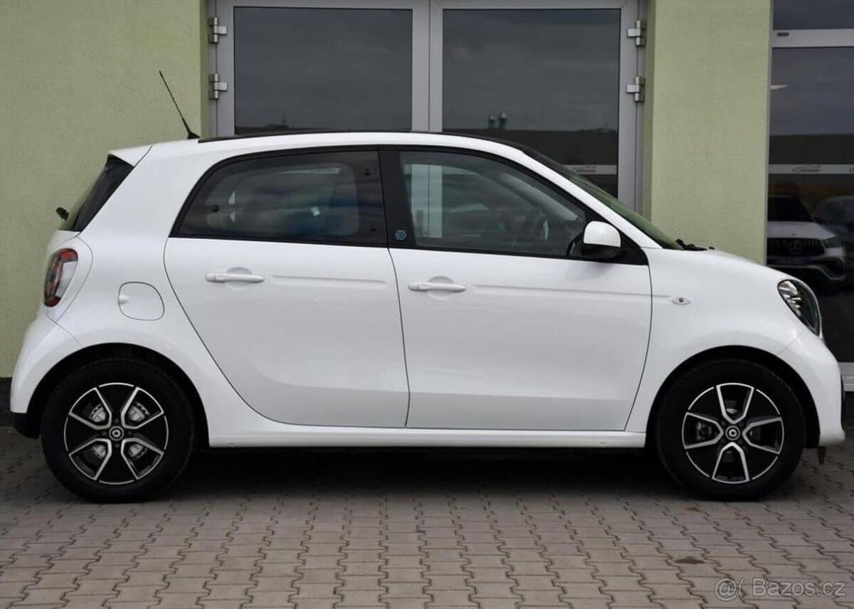 2021 Smart FORFOUR - 11