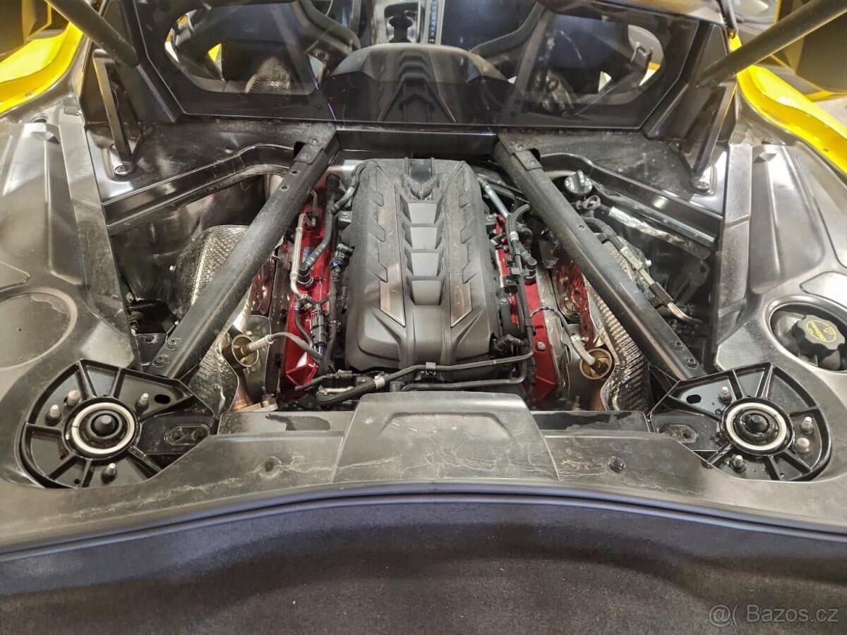 2025 Chevrolet CORVETTE - 11