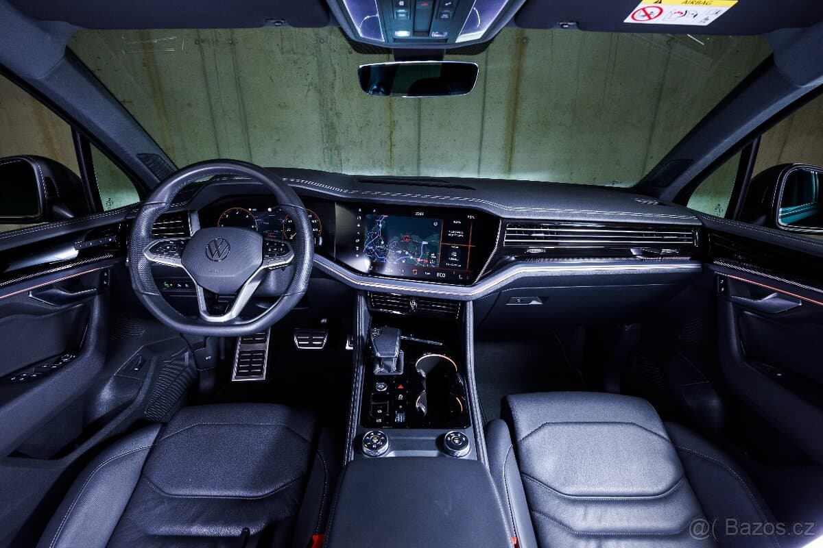 2024 Volkswagen TOUAREG - 11