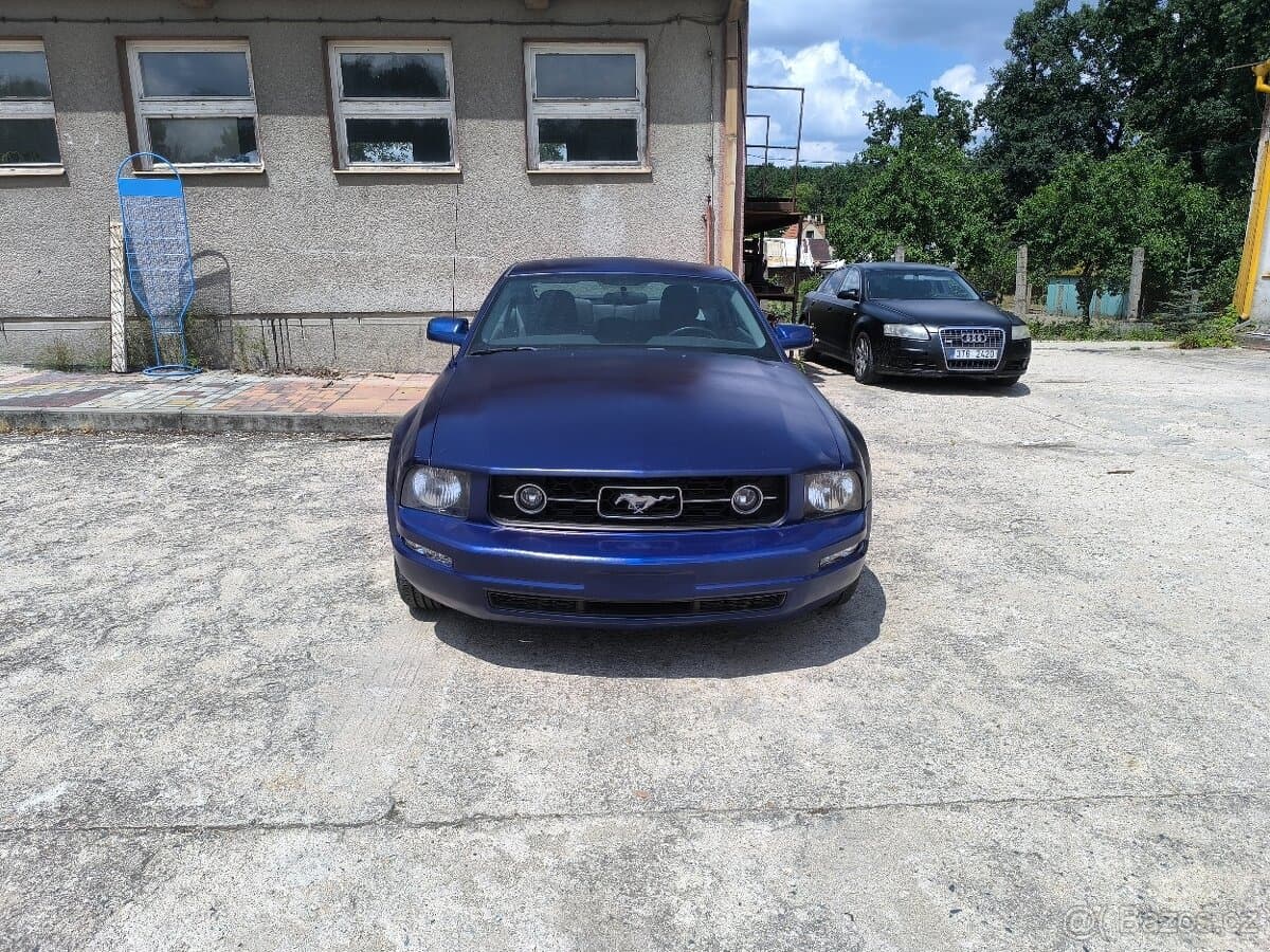 Ford MUSTANG - 11