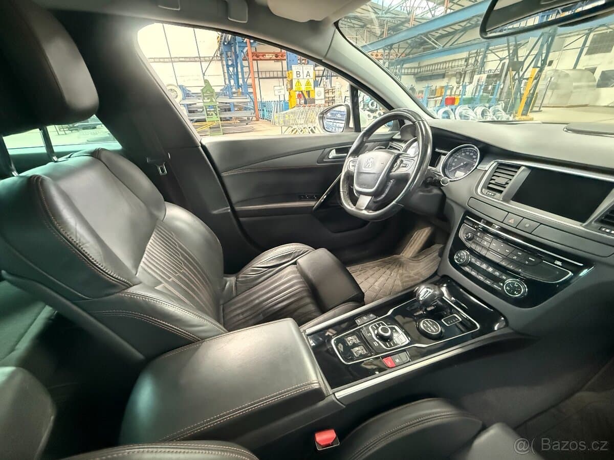2015 Peugeot 508 - 11