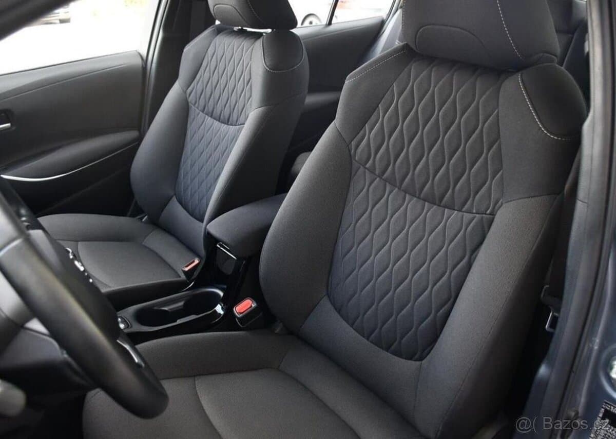 2022 Toyota COROLLA - 11