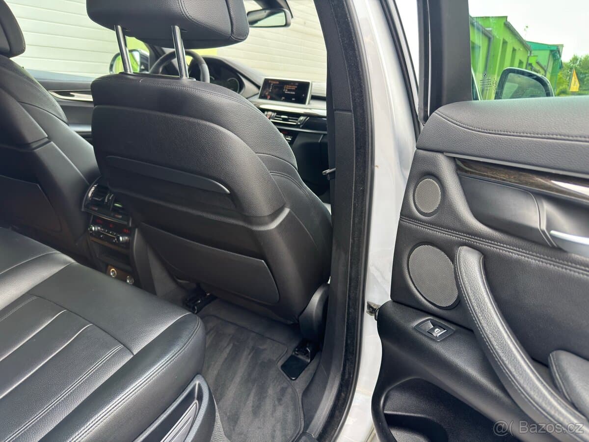 BMW X6 - 11