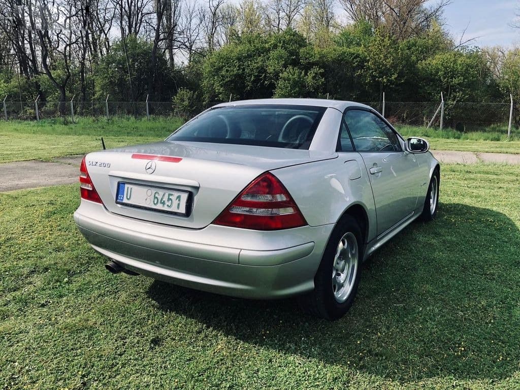 2001 Mercedes-Benz SLK - 11