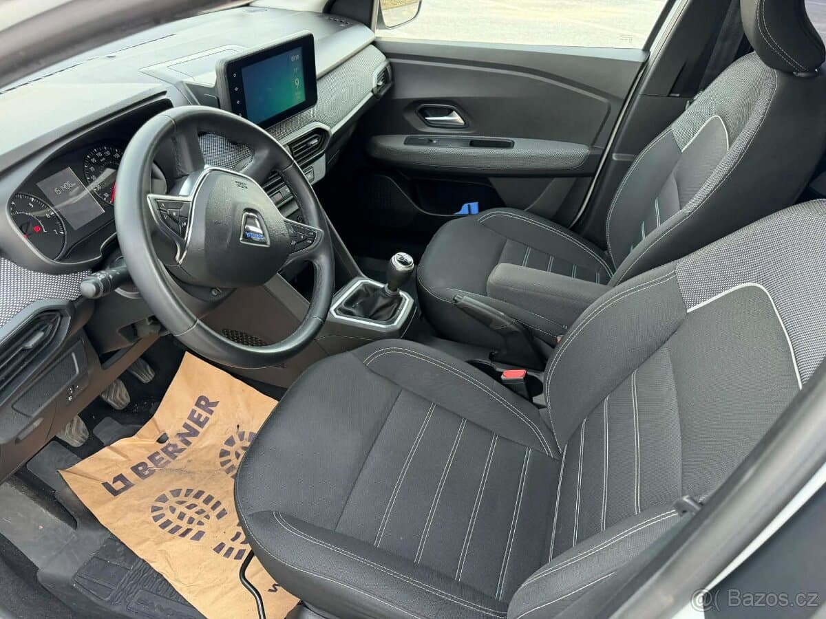 2021 Dacia SANDERO - 11