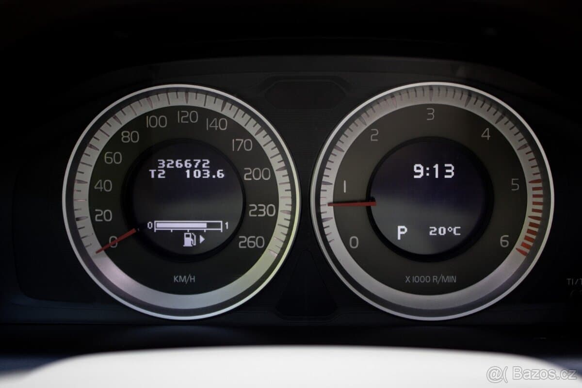 2011 Volvo XC60 - 11