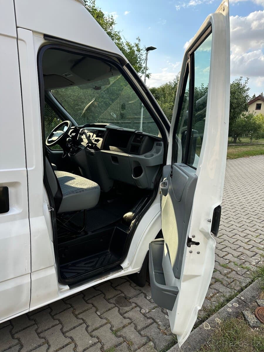 2014 Ford TRANSIT - 11