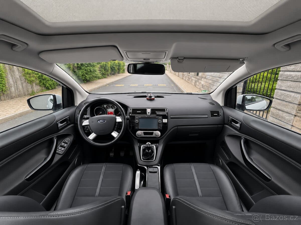 2012 Ford KUGA - 11