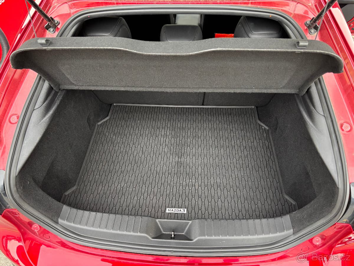 2021 Mazda 3 - 11