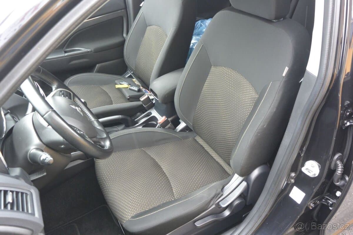 2014 Mitsubishi ASX - 11