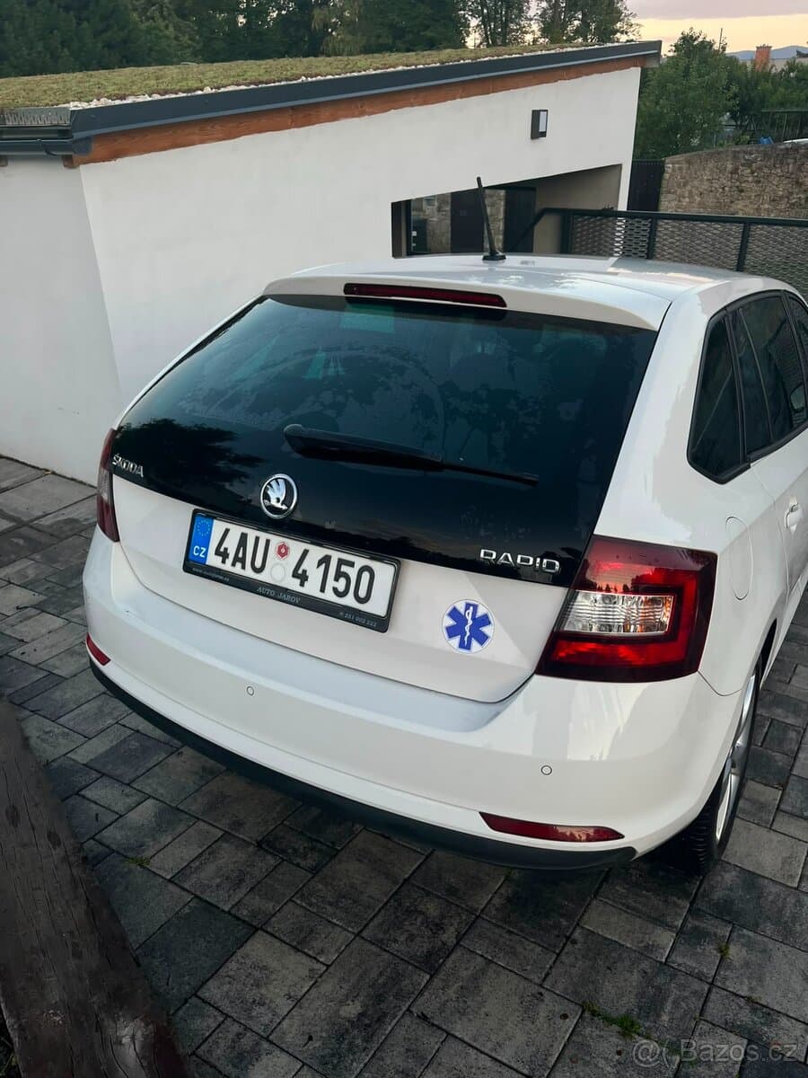 2015 Škoda RAPID - 11