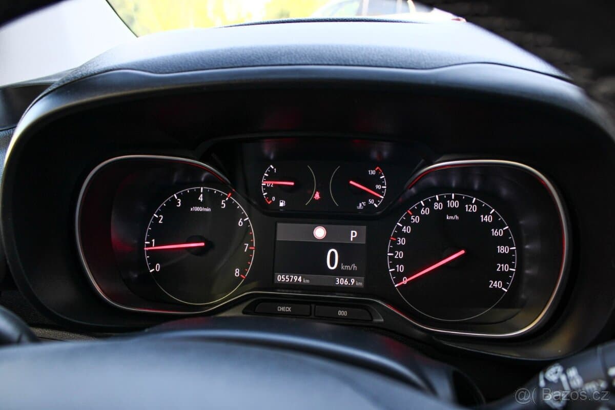 2022 Opel COMBO - 11