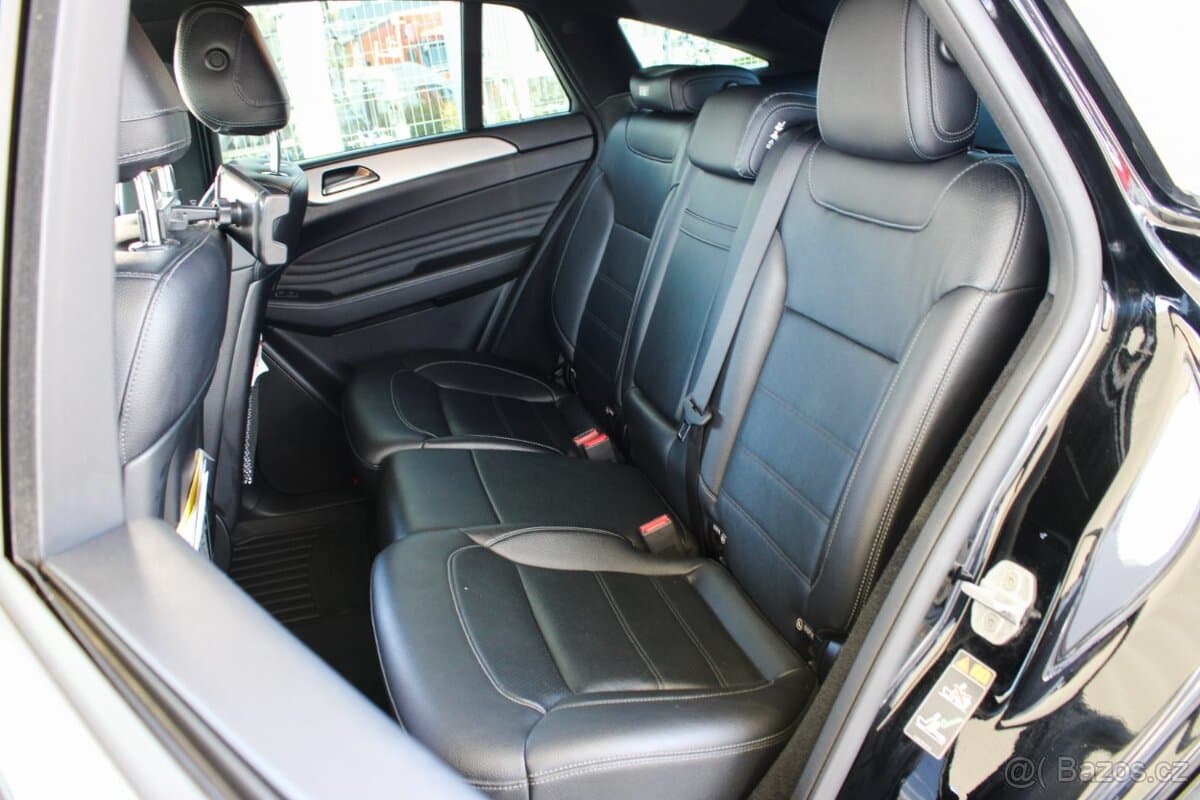 2017 Mercedes-Benz GL - 11