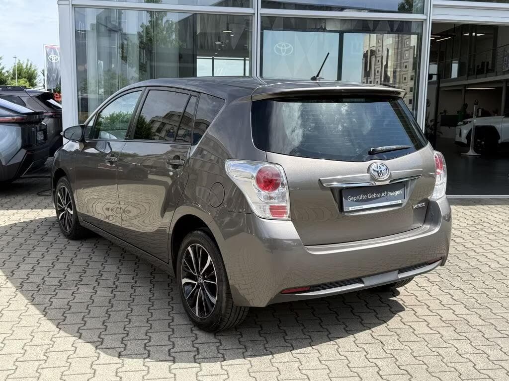 2018 Toyota VERSO - 11