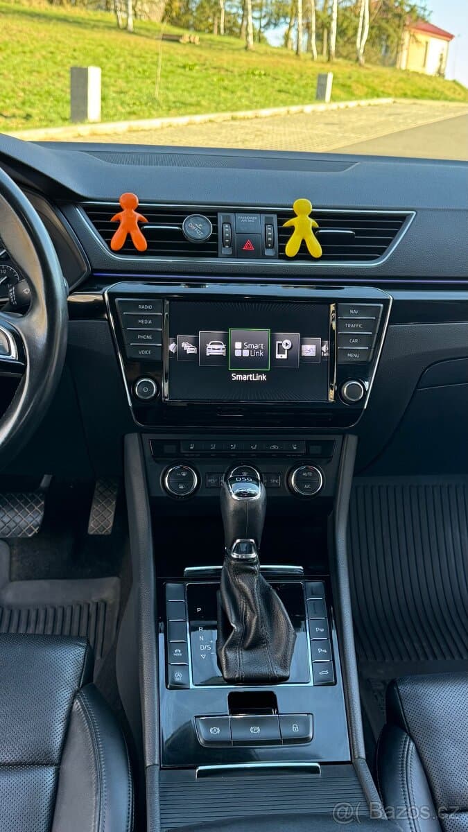 2017 Škoda SUPERB - 11