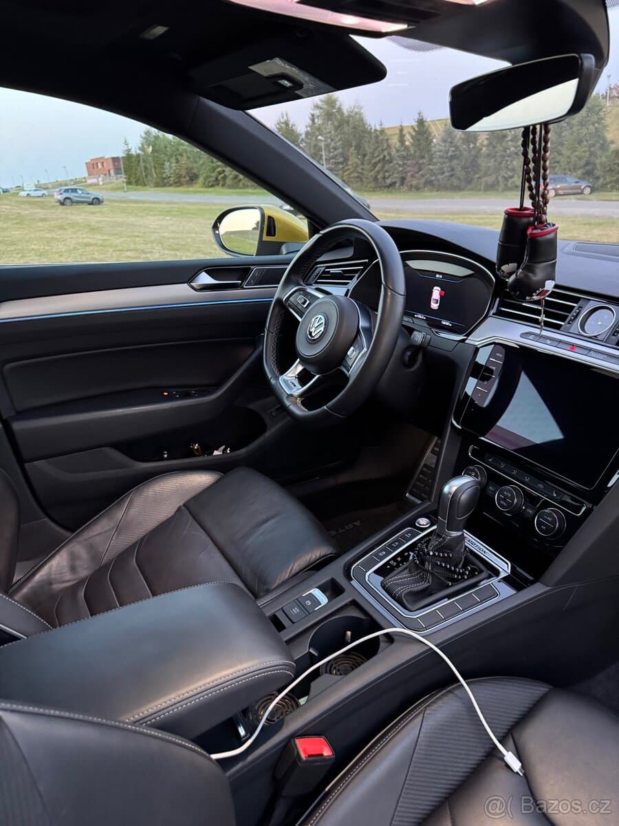 2018 Volkswagen ARTEON - 11