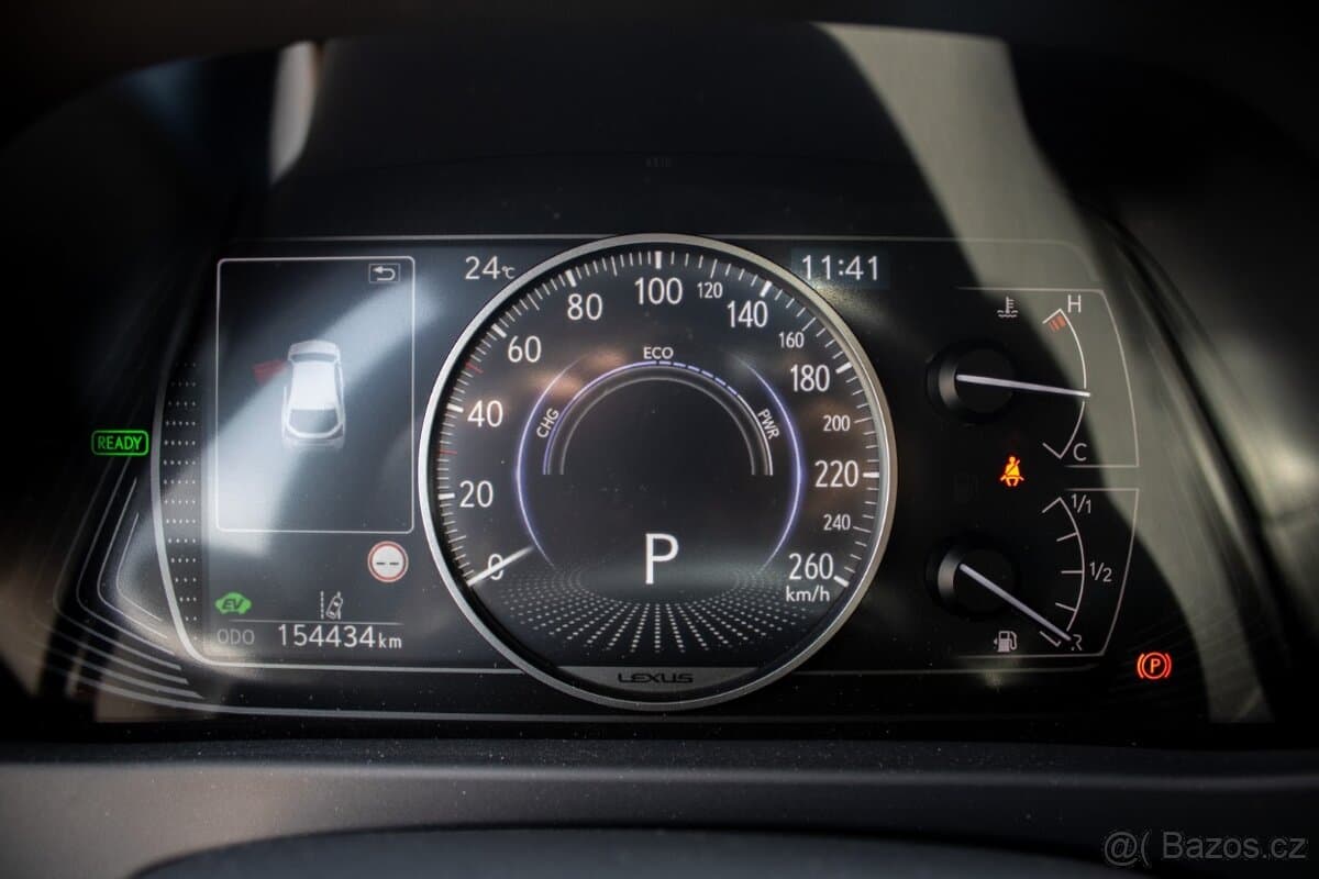 2023 Lexus UX - 11