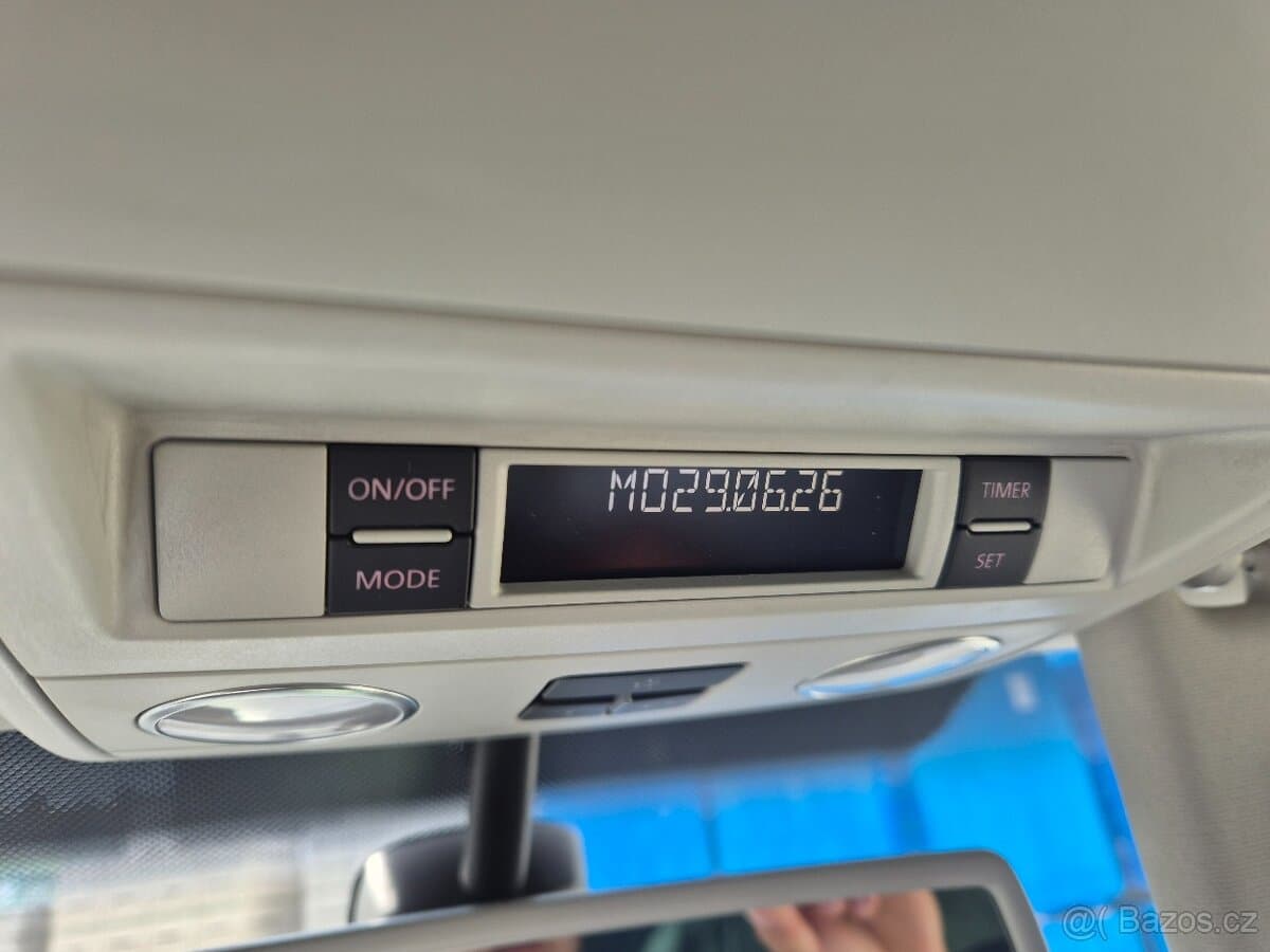 2014 Volkswagen MULTIVAN - 11