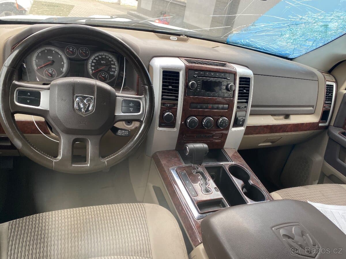 Dodge RAM - 11