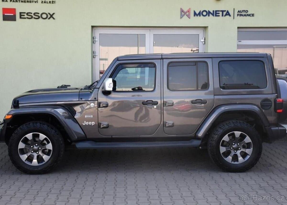 2019 Jeep WRANGLER - 11
