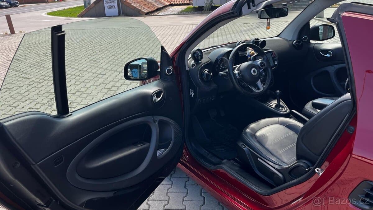 2020 Smart FORTWO - 11