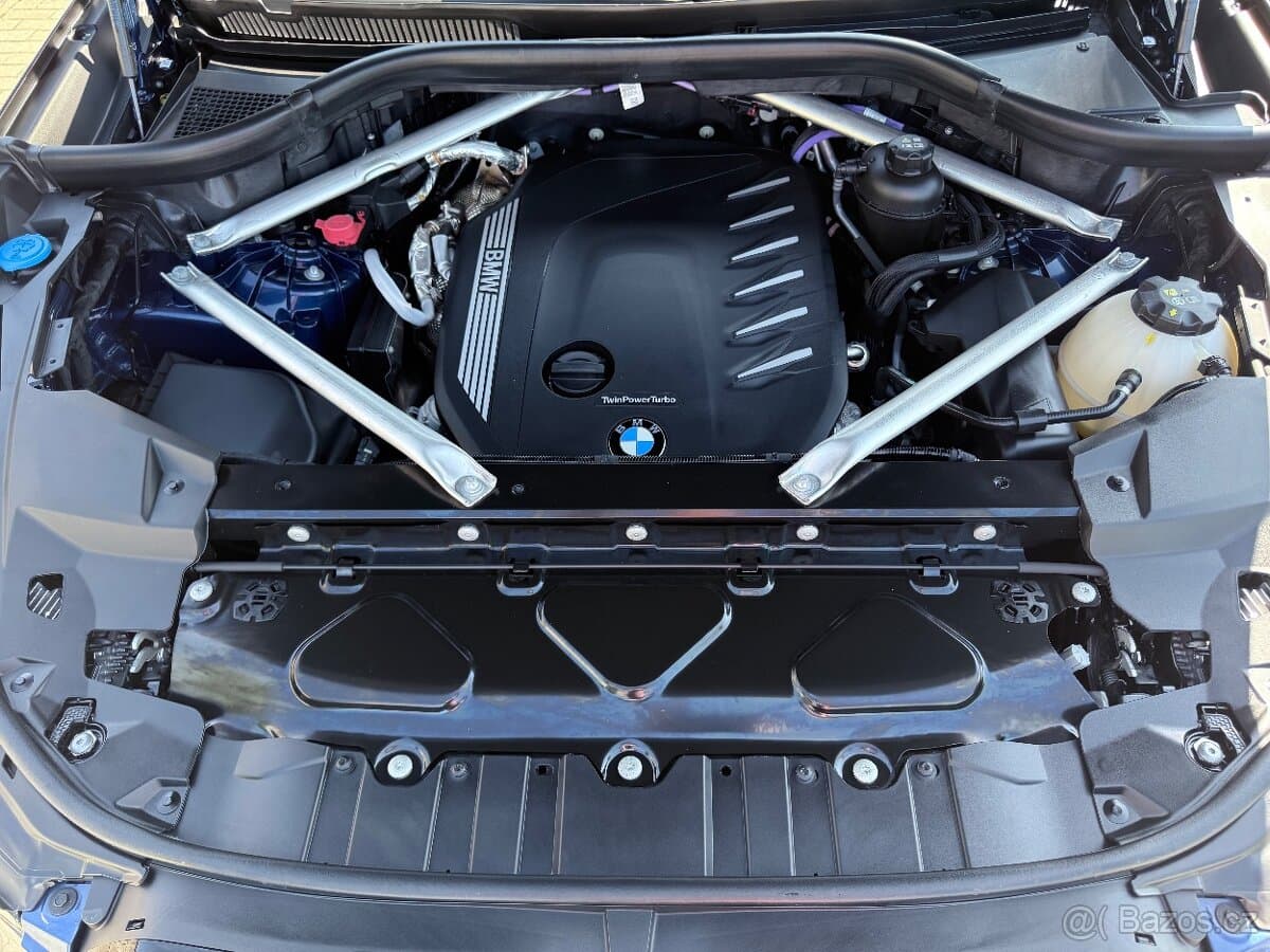 2023 BMW X5 - 11