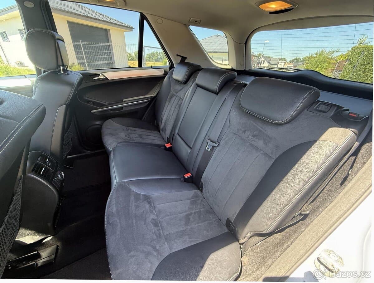 2008 Mercedes-Benz M-CLASS - 11
