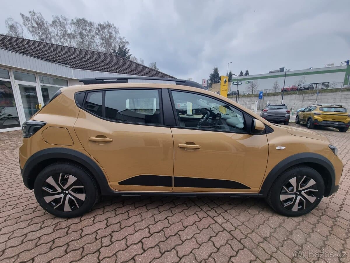 Dacia SANDERO - 11