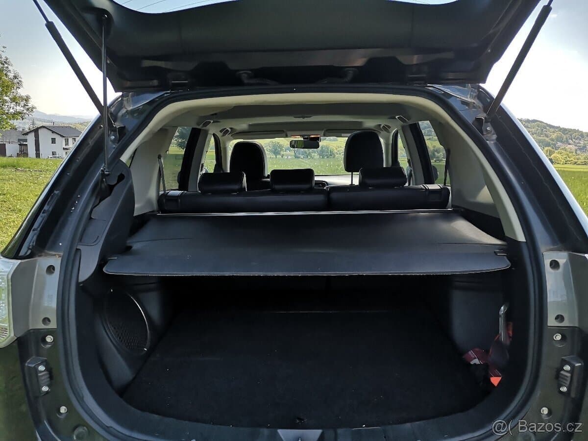 2014 Mitsubishi OUTLANDER - 11