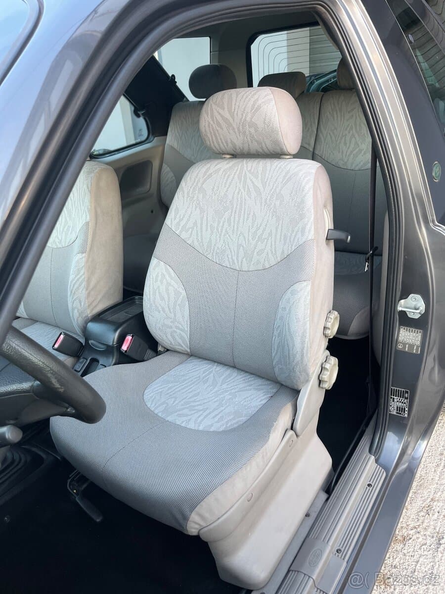 Land Rover FREELANDER - 11