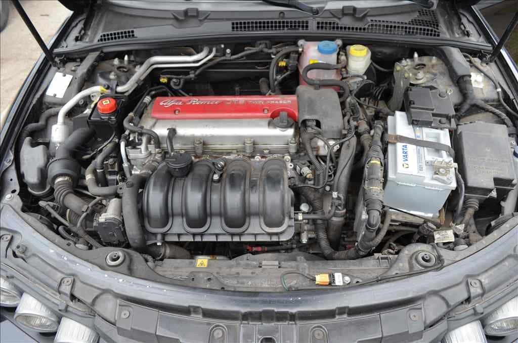 2010 Alfa Romeo SPIDER - 11