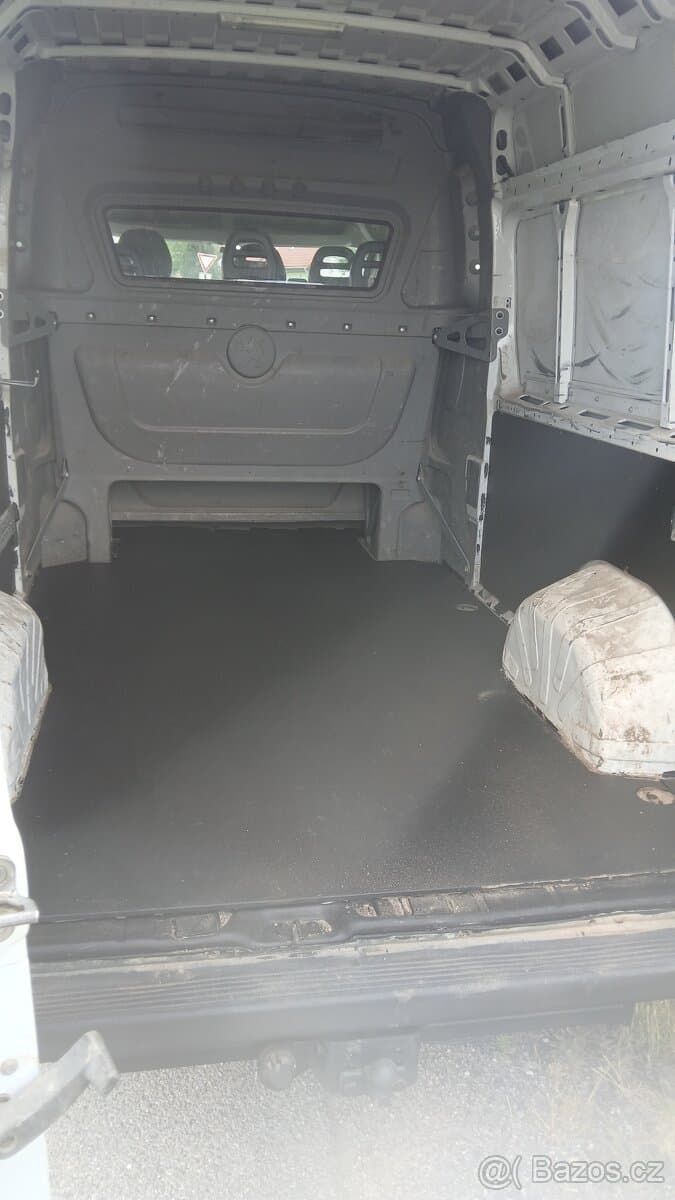 2010 Peugeot BOXER - 11