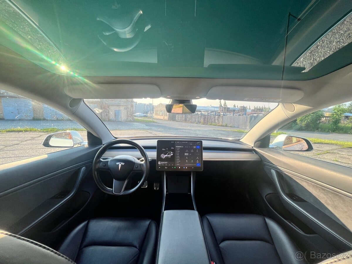 2019 Tesla MODEL 3 - 11