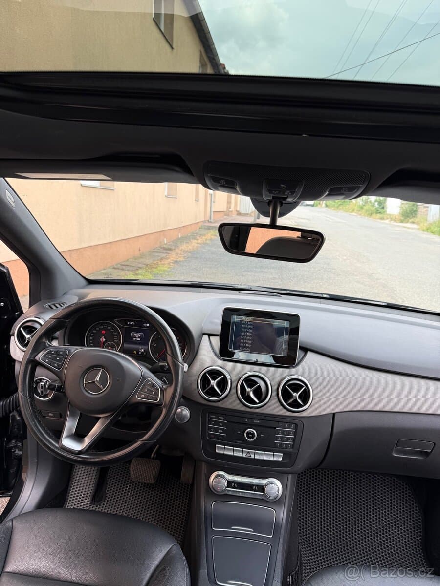 2016 Mercedes-Benz OSTATNÍ - 11