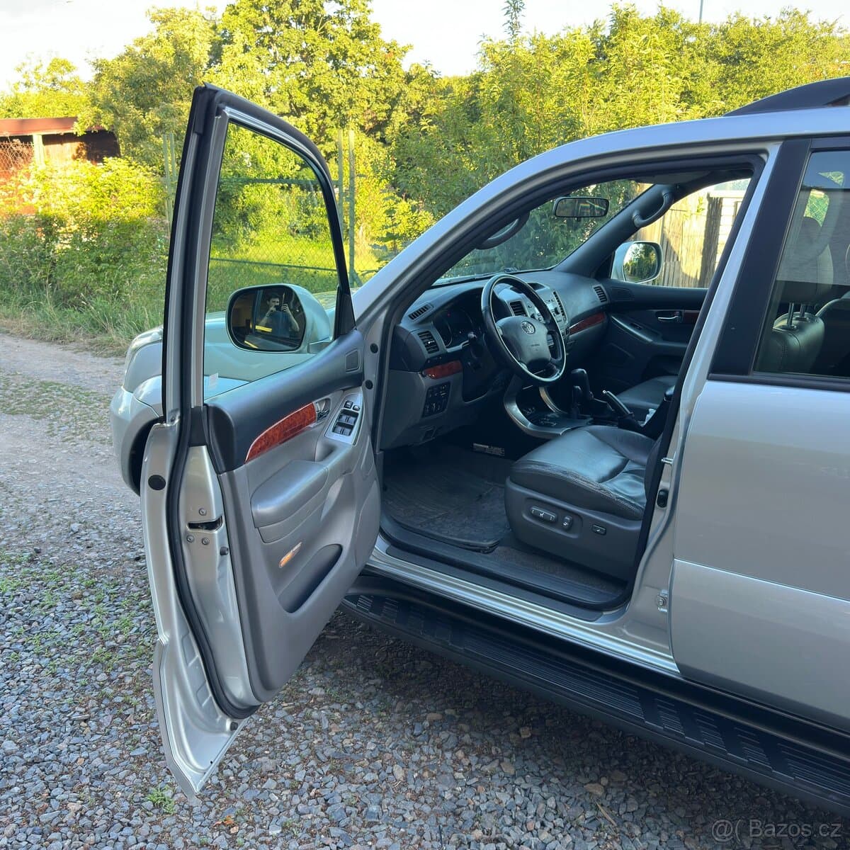 2005 Toyota LAND CRUISER - 11