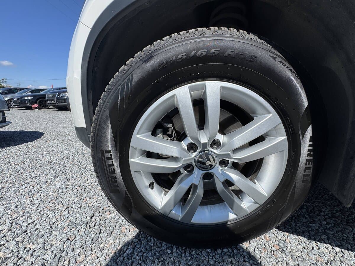 2013 Volkswagen TIGUAN - 11