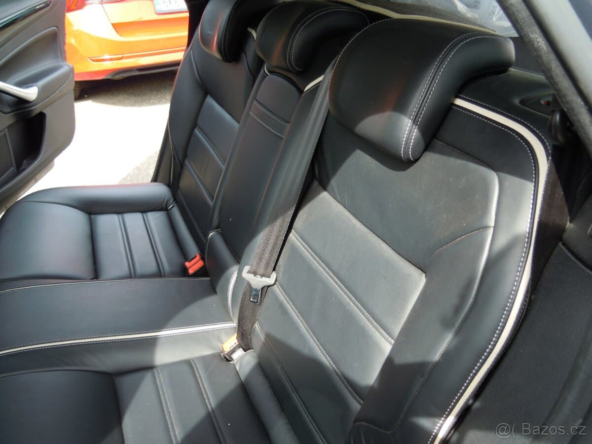 2013 Ford MONDEO - 11
